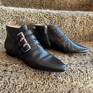 Michael Kors MK Roswell Black Leather Ankle Boots Buckle Pointed Toe 8